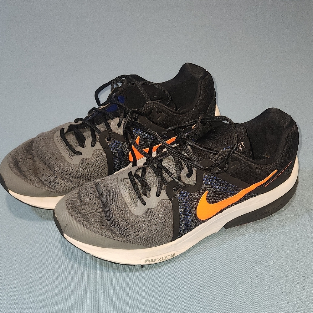 Nike Men's Zoom Prevail Gray and Orange Running Shoes. Size 13.